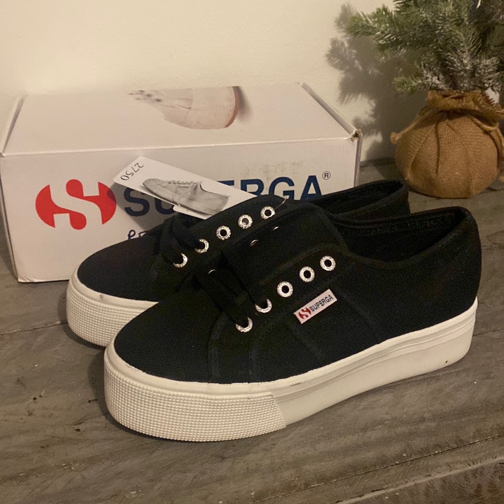 Brand New Women’s Superga Sneakers